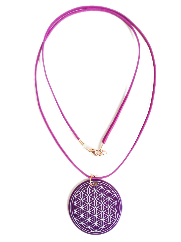 Kožený náhrdelník purpurový